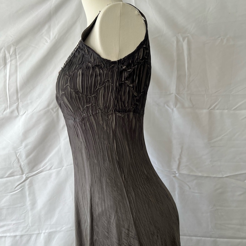 Komarov Charmeusse chiffon jewel embellished crinkle maxi dress in gray - Picture 5 of 7